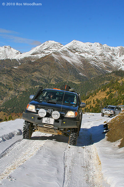 hilux09.jpg