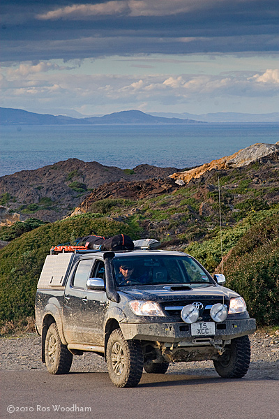hilux23.jpg