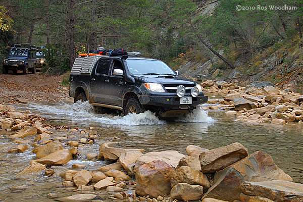 hilux25.jpg