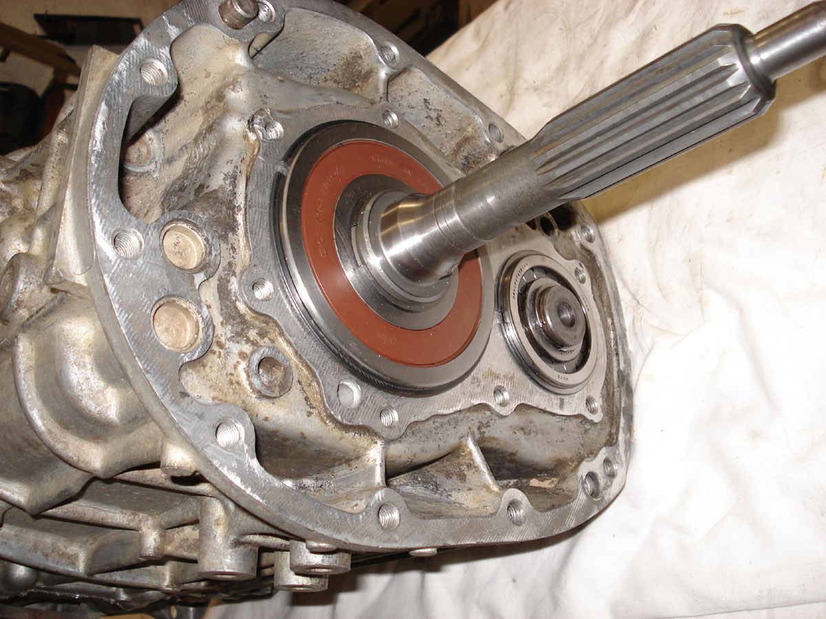 ians%20gearbox%20rebuid%20033.JPG