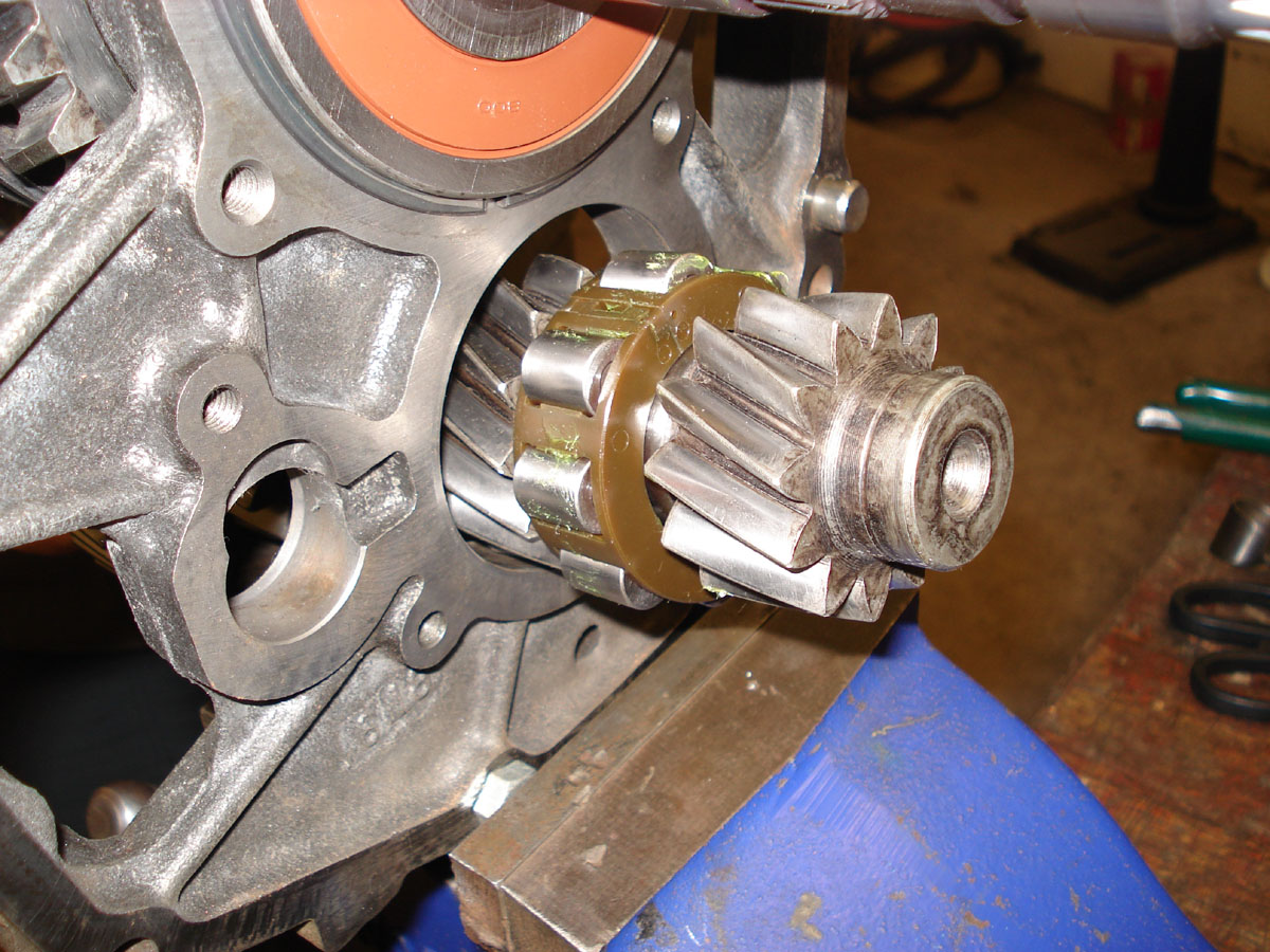 ian's%20gearbox%20rebuild%20045.JPG