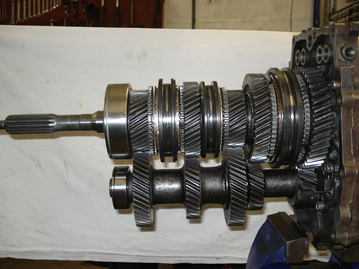 ian's%20gearbox%20rebuild%20065.JPG