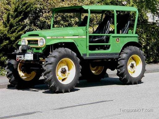 John-Deere-Gator-4X4.jpg