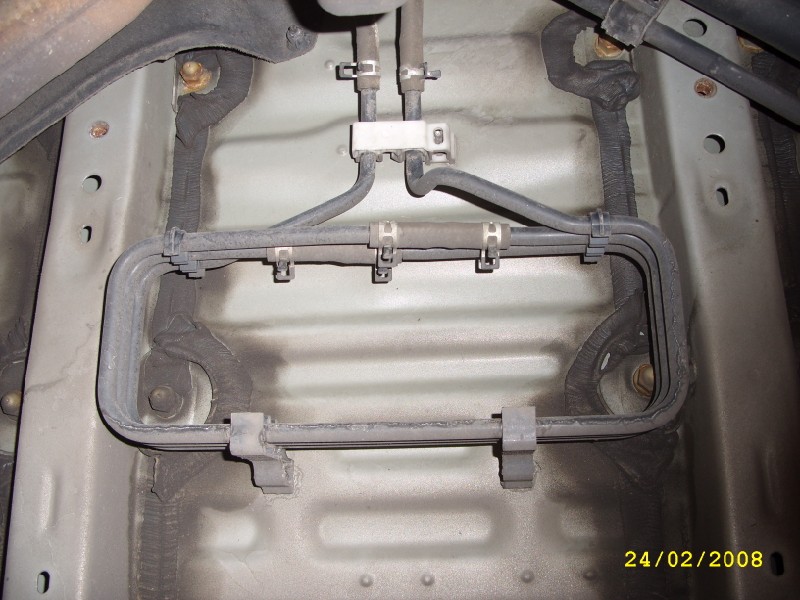 Land Cruiser underneath rear (1).jpg