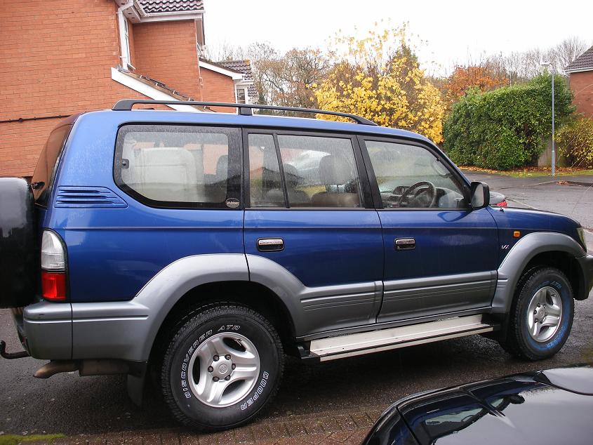 Landcruiser 2012.jpg