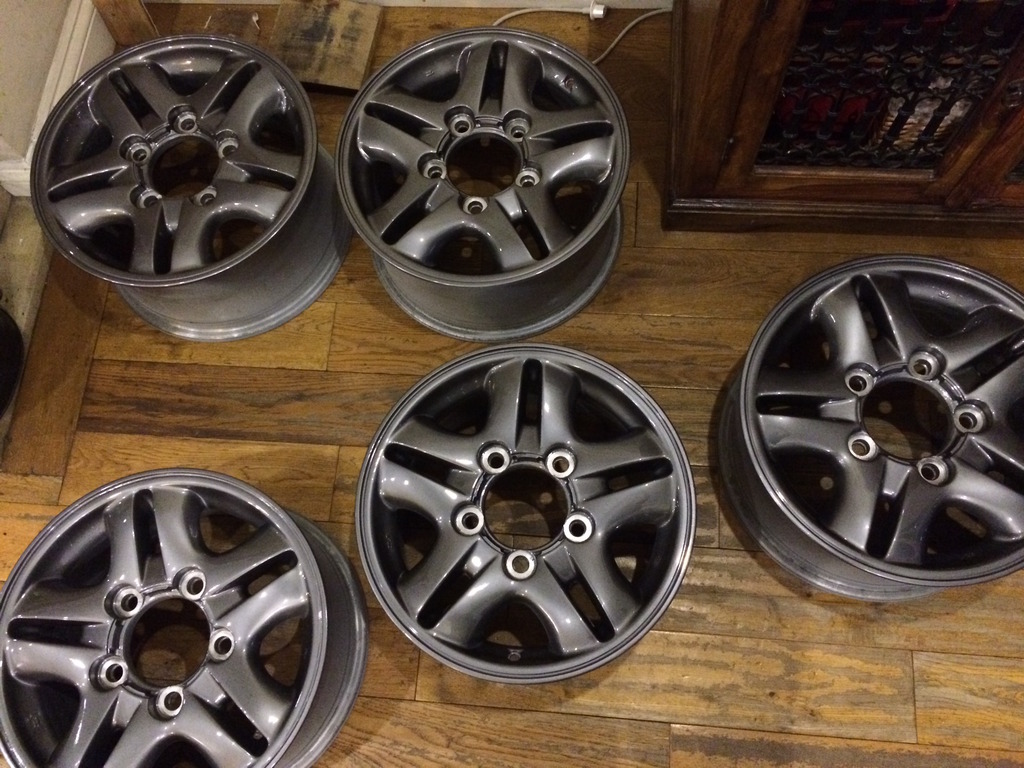 Landcruiser%20alloys_zpsnhgygb2m.jpg
