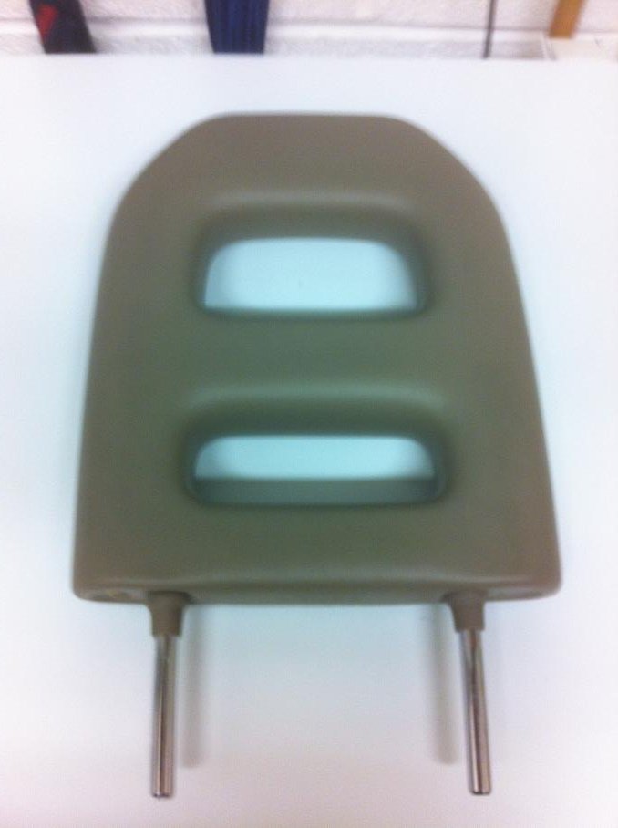 Landcruiser head rest 002.jpg