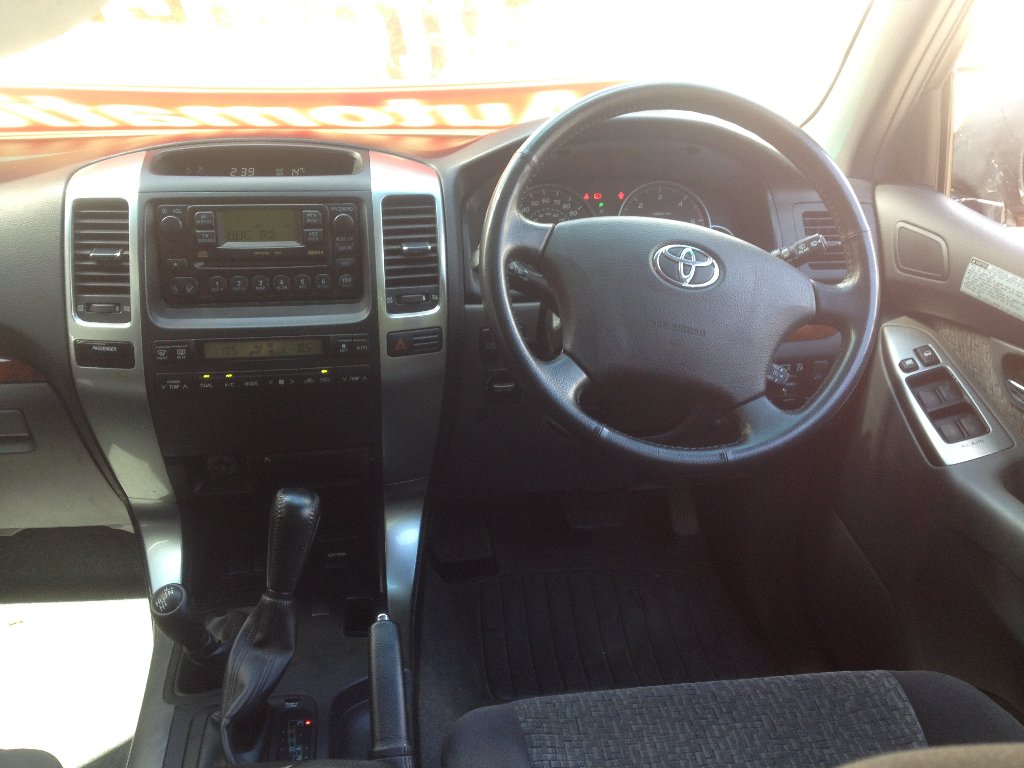 landcruiser head unit.jpg