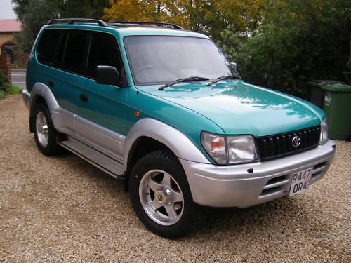 landcruiser1.jpg