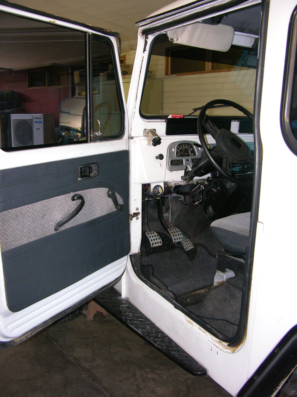 Landsy-039..jpg