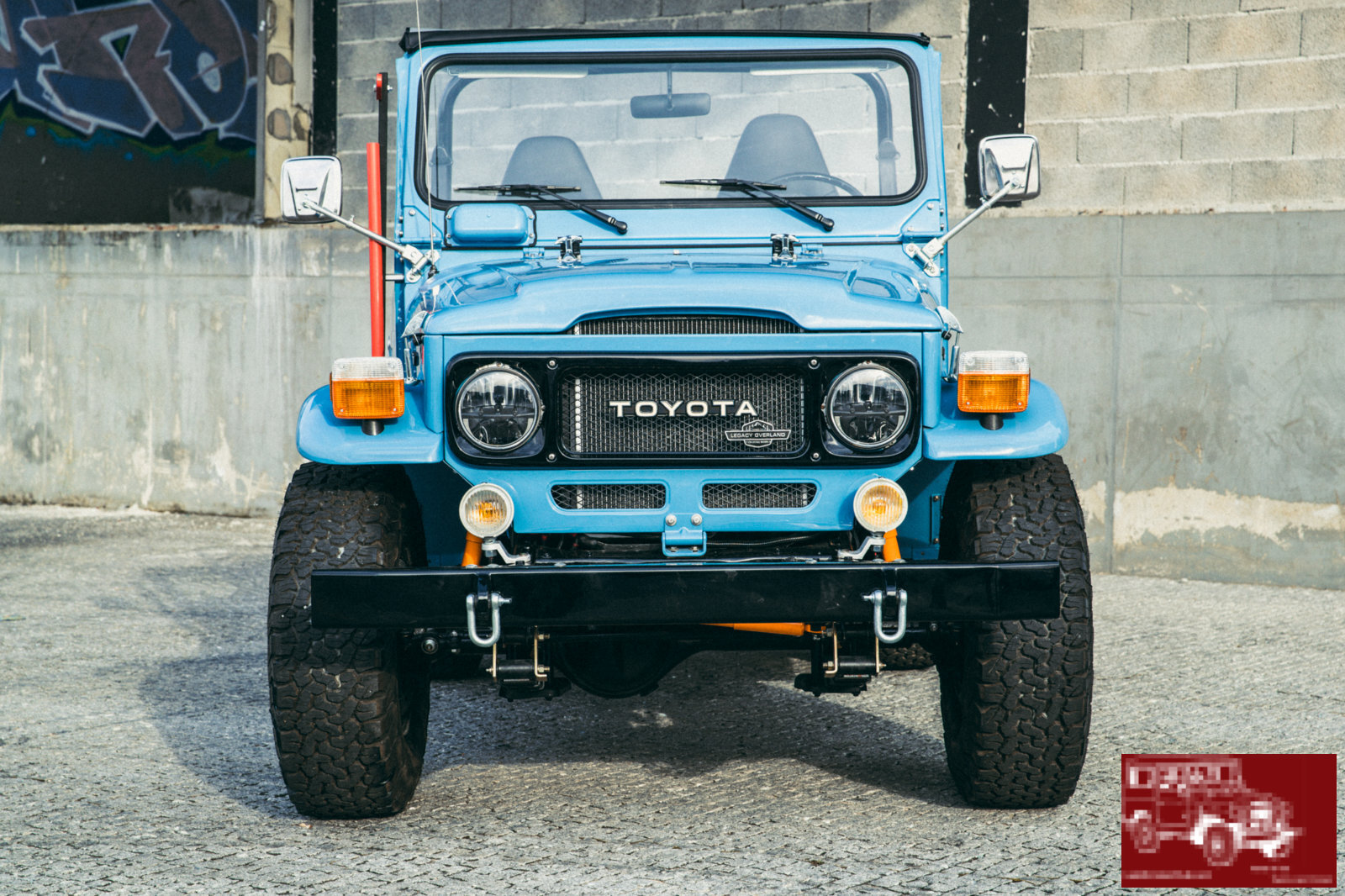 LegacyOverland_1980_ToyotaLandCruiser_FJ40_opentop_2