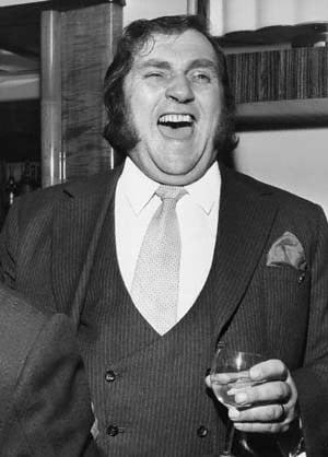 Les Dawson.jpg