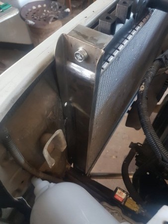 New Stainless radiator brackets 2.jpg