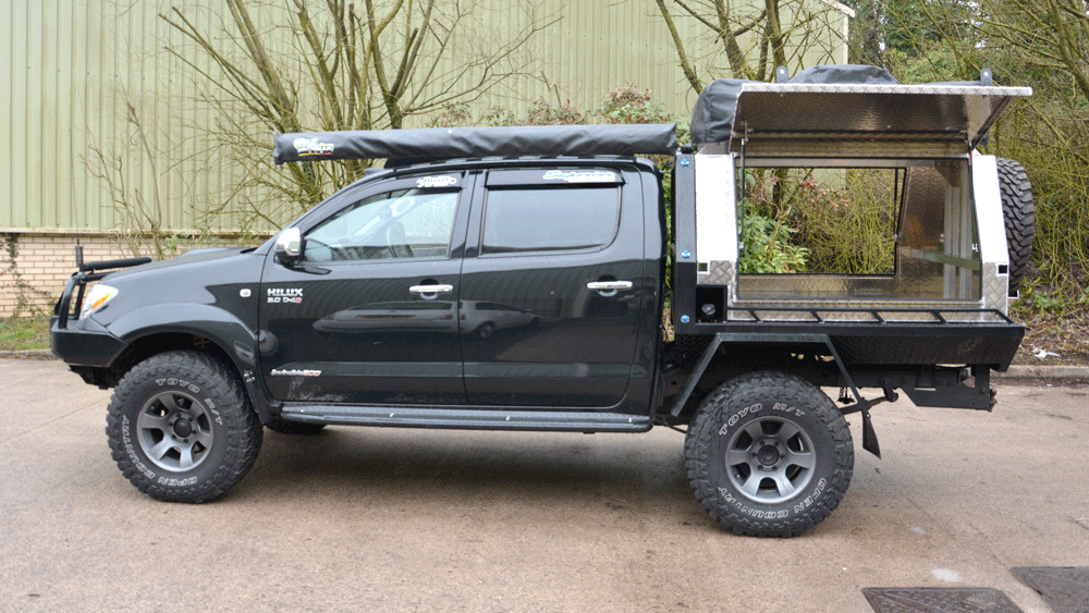 overland-toyota-bespoke-4 (1).gif