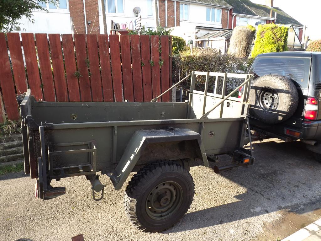 Overlandtrailer001_zpsb8902e7f.jpg