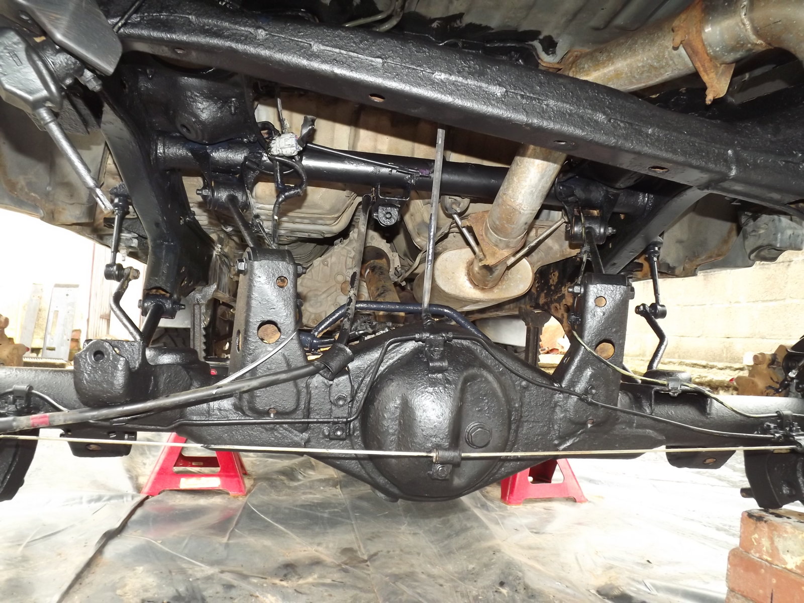 paint axle 003.JPG