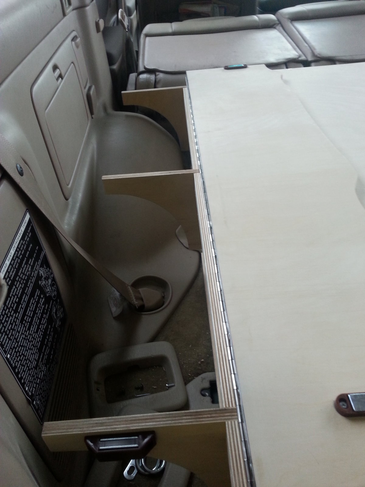 rear-storage-4-jpg.124464.jpg
