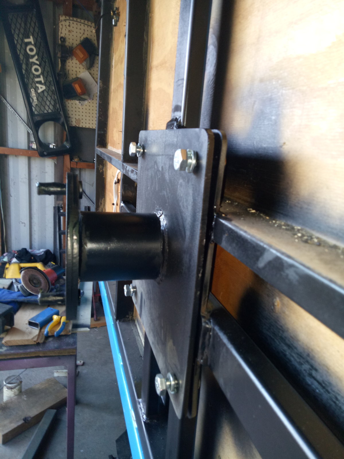 spare wheel & awning 002.jpg