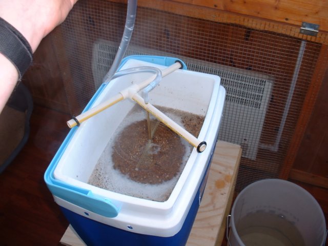 spinningspargearmsprayinghotwatertorinsemash.jpg