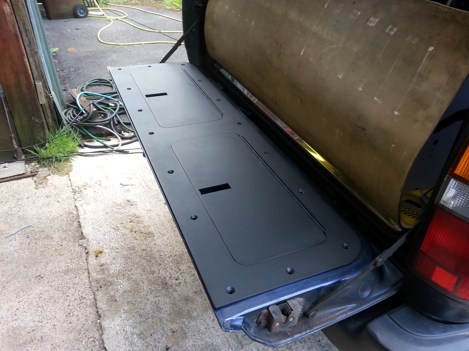 tailgate storage powder coat 1.jpg