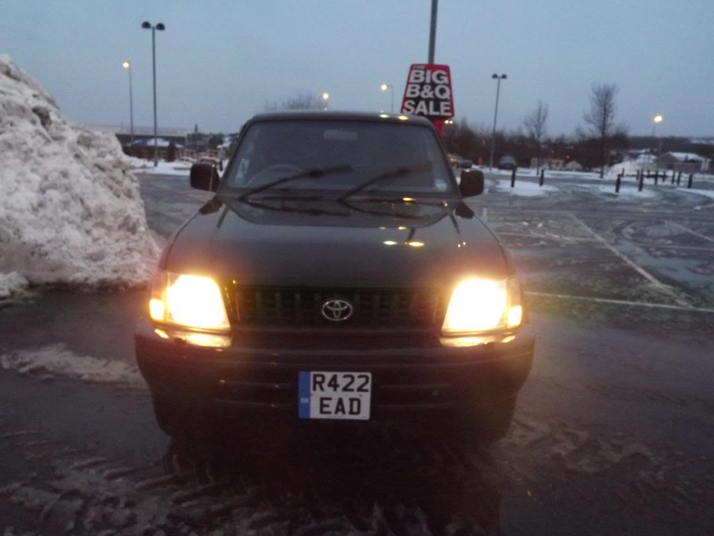 Truck002_zpsa7a59772.jpg